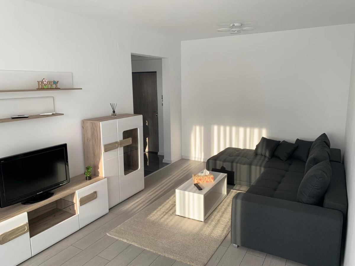 Apartament 2 Camere Prima Nufaru אורדאה מראה חיצוני תמונה